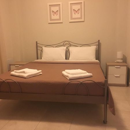 Il Mondo Apartments Ставрос Экстерьер фото